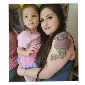 Meet your Posher, Tonya